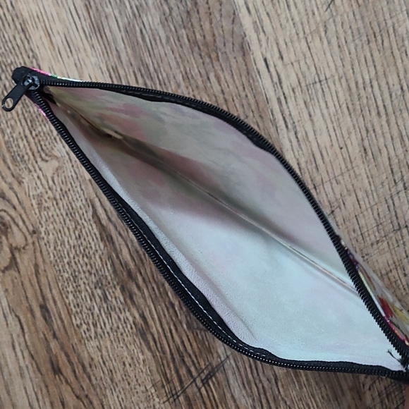 Makeup Bags - Picture 5 of 7